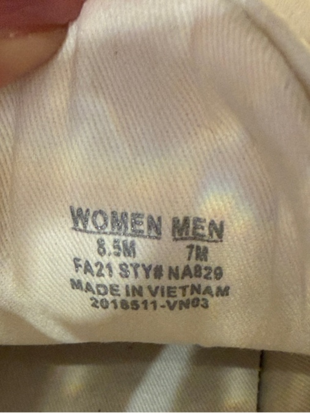 NWOT - Madewell Women’s Casual Runner Sneakers - White, Olive & Pink; Never Worn - Picture 8 of 8